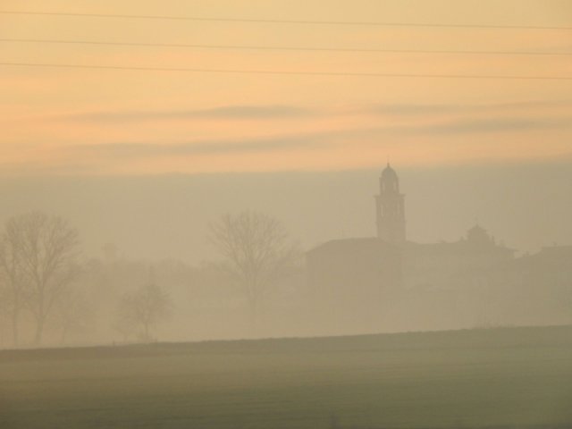 307_nebbia303_toby_tema libero